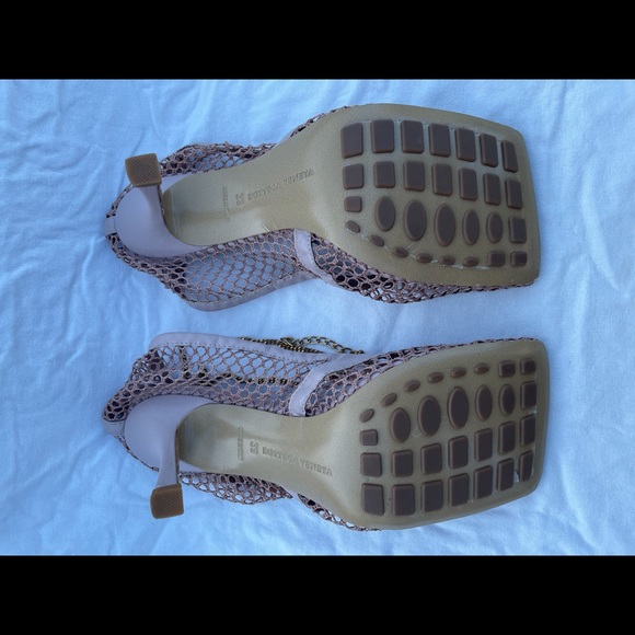 BOTTEGA VENETA Stretch Beige - Picture 3 of 6